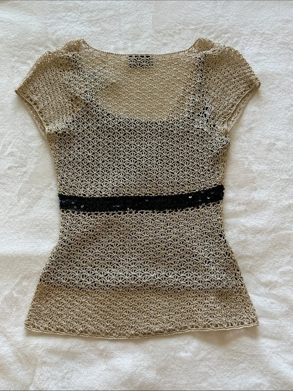 Principles Petite gold metallic V-Neck Top w/Sequin Belt & Black under cami. - Picture 10 of 11